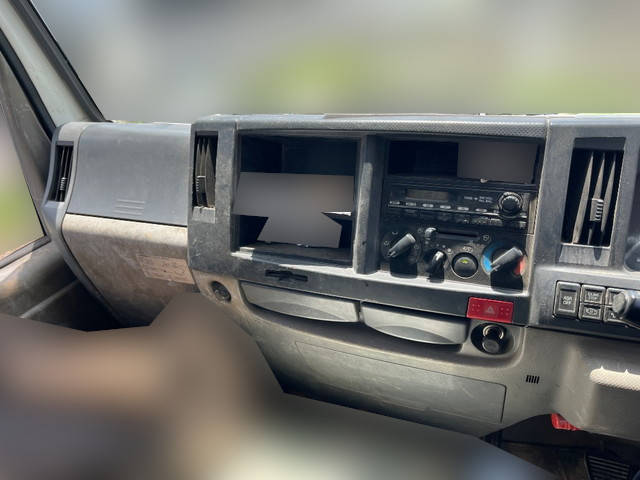 いすゞエルフダンプ小型（2t・3t）[写真28]