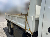 いすゞエルフダンプ小型（2t・3t）[写真05]