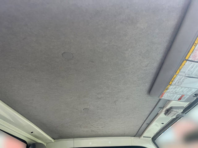 いすゞエルフ平ボディ小型（2t・3t）[写真16]