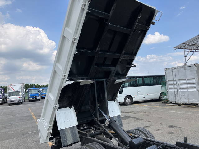 三菱ふそうキャンターダンプ小型（2t・3t）[写真14]