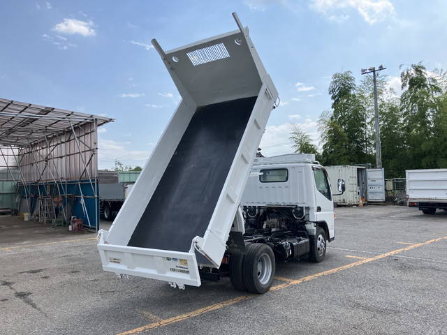 三菱ふそうキャンターダンプ小型（2t・3t）[写真02]