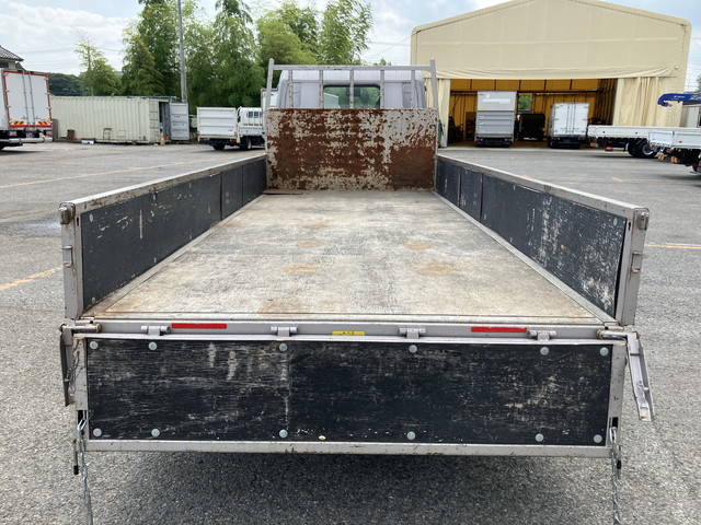 三菱ふそうキャンター平ボディ小型（2t・3t）[写真12]