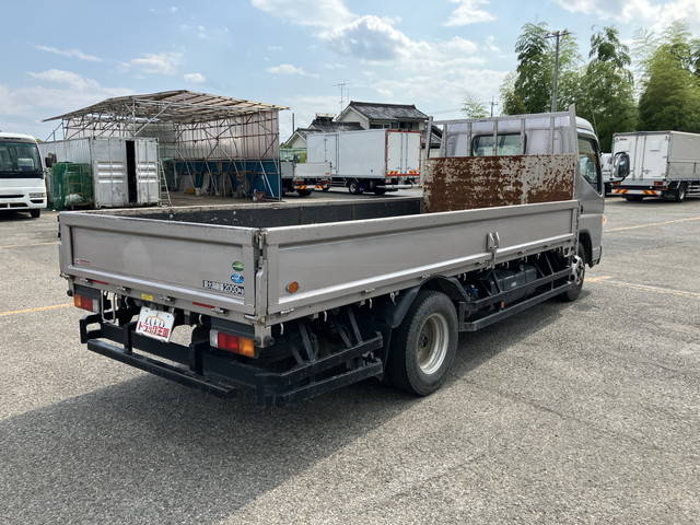 三菱ふそうキャンター平ボディ小型（2t・3t）[写真02]