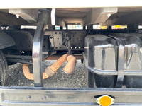 いすゞエルフ平ボディ小型（2t・3t）[写真12]