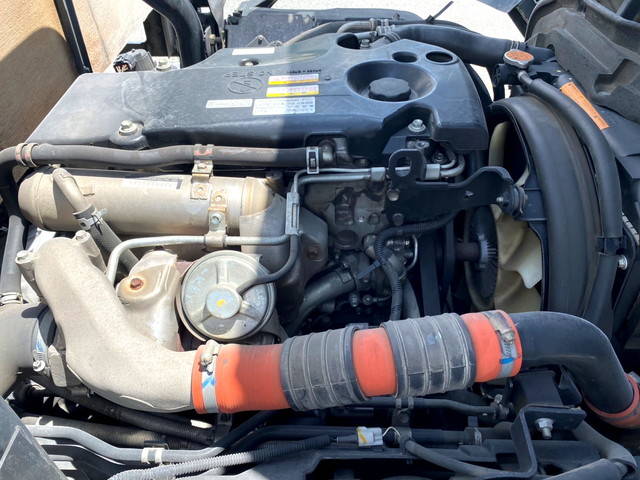 いすゞエルフ平ボディ小型（2t・3t）[写真23]