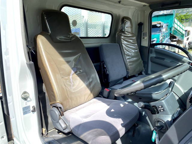 いすゞエルフ平ボディ小型（2t・3t）[写真34]