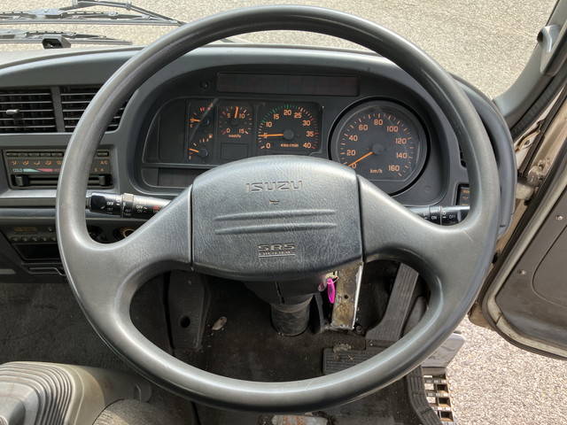 いすゞフォワードチップ運搬車中型（4t）[写真31]