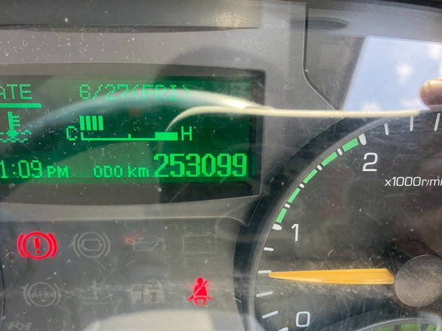 三菱ふそうキャンターアルミバン小型（2t・3t）[写真39]