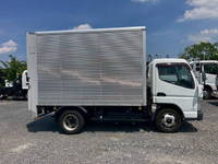 三菱ふそうキャンターアルミバン小型（2t・3t）[写真07]