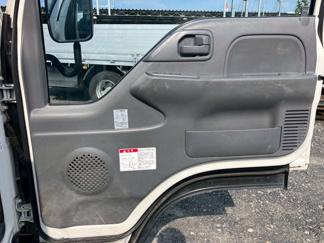 いすゞエルフダンプ小型（2t・3t）[写真30]