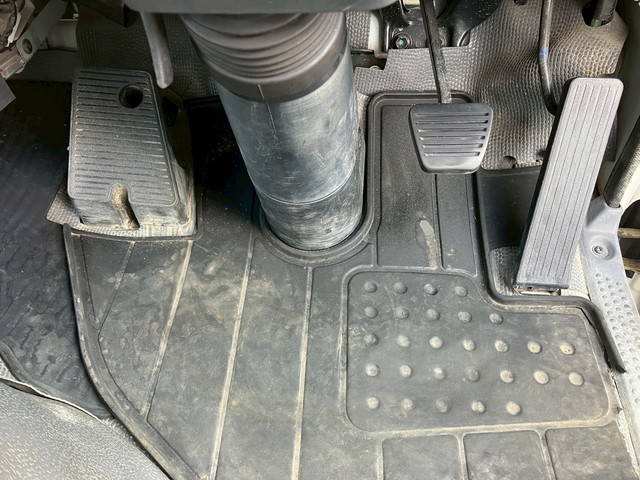 いすゞエルフダンプ小型（2t・3t）[写真39]