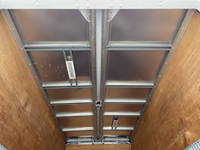 いすゞエルフアルミウイング小型（2t・3t）[写真11]