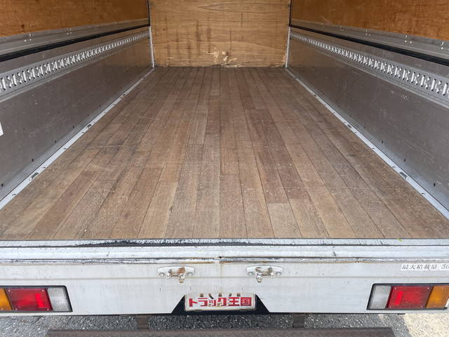 いすゞエルフアルミウイング小型（2t・3t）[写真15]