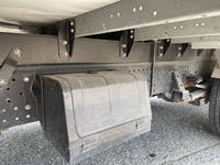 いすゞエルフアルミウイング小型（2t・3t）[写真24]