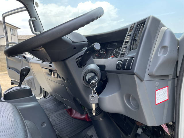 いすゞエルフアルミウイング小型（2t・3t）[写真35]