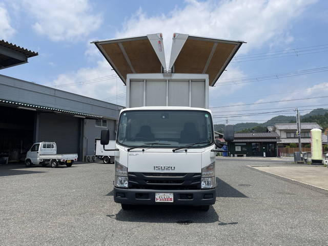 いすゞエルフアルミウイング小型（2t・3t）[写真08]