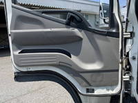 三菱ふそうキャンター平ボディ小型（2t・3t）[写真29]