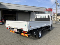 三菱ふそうキャンター平ボディ小型（2t・3t）[写真02]