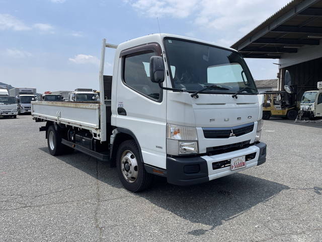 三菱ふそうキャンター平ボディ小型（2t・3t）[写真03]
