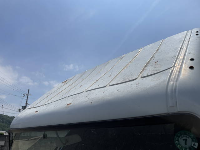 三菱ふそうキャンター平ボディ小型（2t・3t）[写真38]