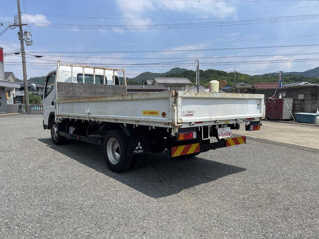 三菱ふそうキャンター平ボディ小型（2t・3t）[写真04]