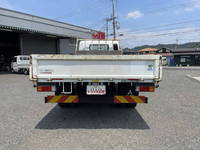 三菱ふそうキャンター平ボディ小型（2t・3t）[写真09]