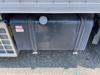 いすゞエルフ冷凍車（冷蔵車）小型（2t・3t）[写真21]