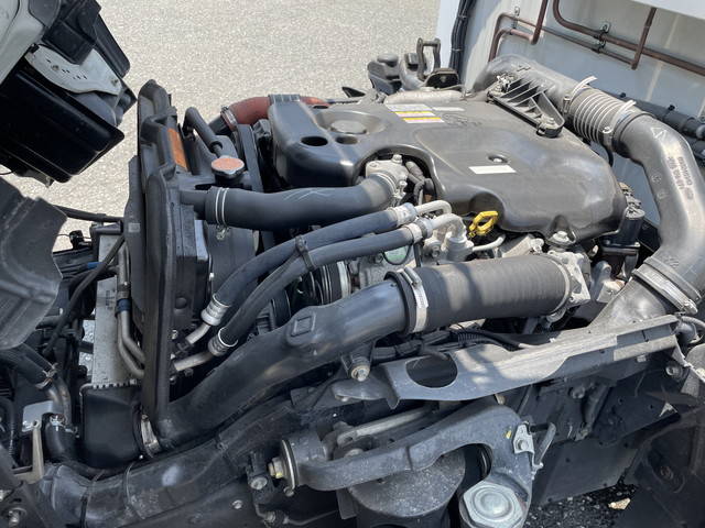 いすゞエルフ冷凍車（冷蔵車）小型（2t・3t）[写真27]