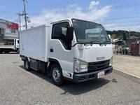 いすゞエルフ冷凍車（冷蔵車）小型（2t・3t）[写真03]