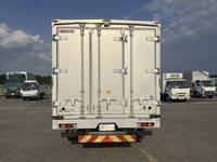 三菱ふそうキャンターアルミウイング小型（2t・3t）[写真12]