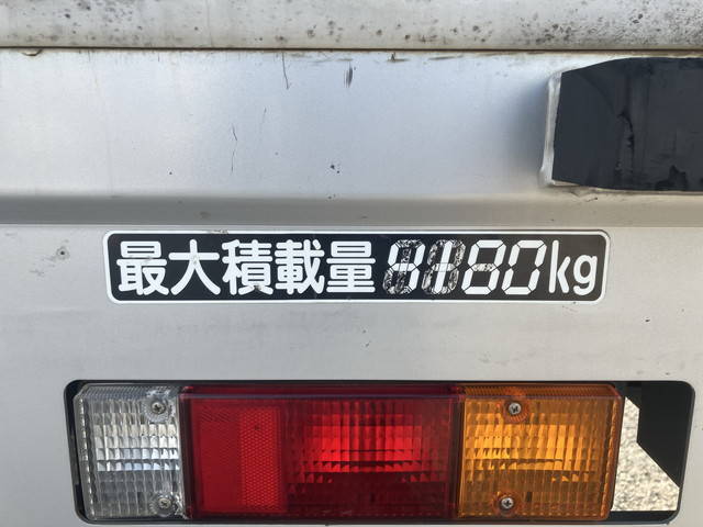 三菱ふそうキャンターアルミウイング小型（2t・3t）[写真19]