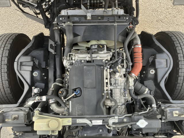 三菱ふそうキャンターアルミウイング小型（2t・3t）[写真27]