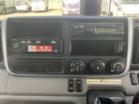 三菱ふそうキャンターアルミウイング小型（2t・3t）[写真36]