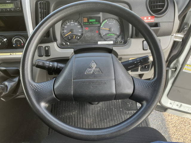 三菱ふそうキャンターアルミウイング小型（2t・3t）[写真36]