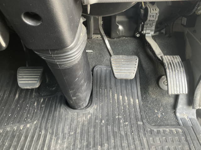 三菱ふそうキャンターアルミウイング小型（2t・3t）[写真39]