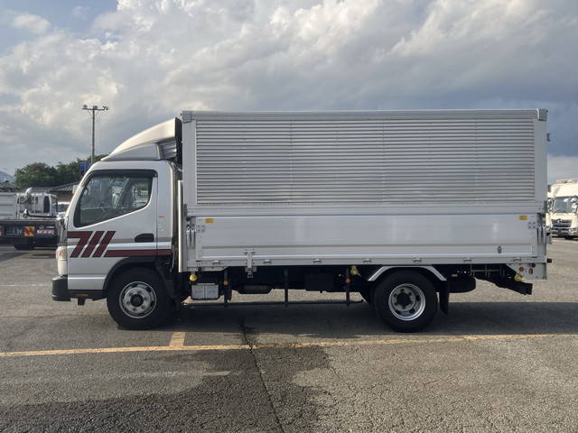 三菱ふそうキャンターアルミウイング小型（2t・3t）[写真05]