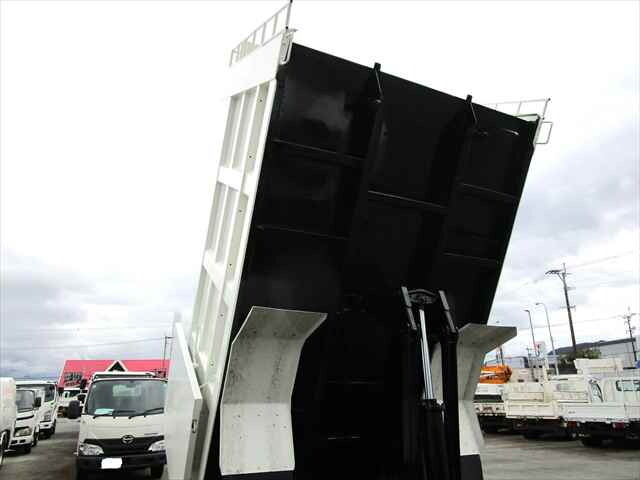 日野レンジャー深ダンプ（土砂禁ダンプ）中型（4t）[写真24]