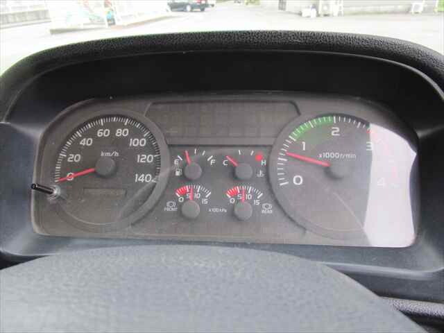 日野レンジャー深ダンプ（土砂禁ダンプ）中型（4t）[写真37]