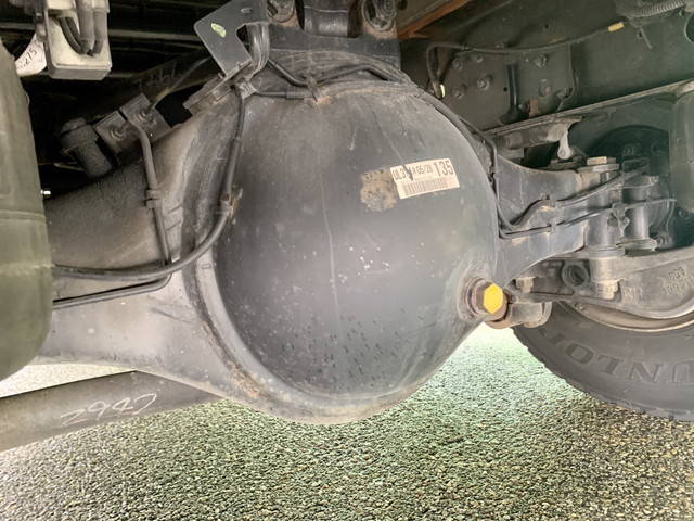 いすゞフォワードアルミウイング中型（4t）[写真27]