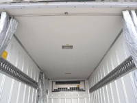 三菱ふそうキャンター冷凍車（冷蔵車）小型（2t・3t）[写真10]