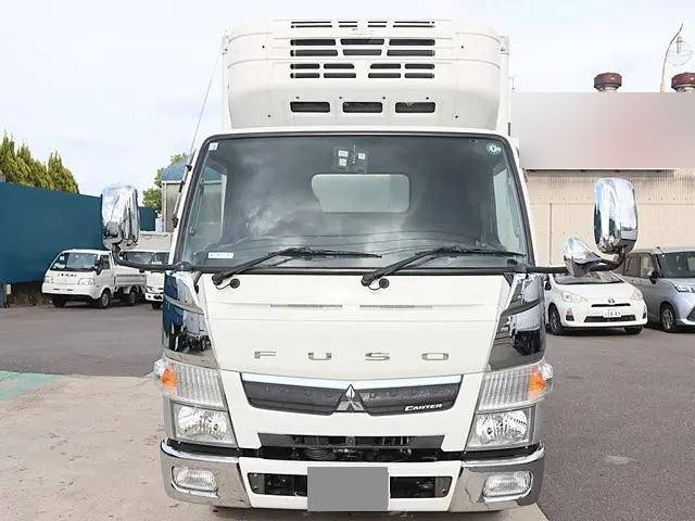 三菱ふそうキャンター冷凍車（冷蔵車）小型（2t・3t）[写真03]