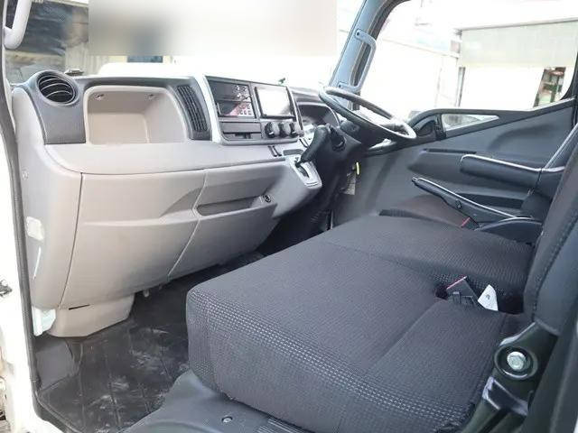 三菱ふそうキャンター冷凍車（冷蔵車）小型（2t・3t）[写真35]