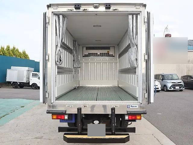 三菱ふそうキャンター冷凍車（冷蔵車）小型（2t・3t）[写真08]