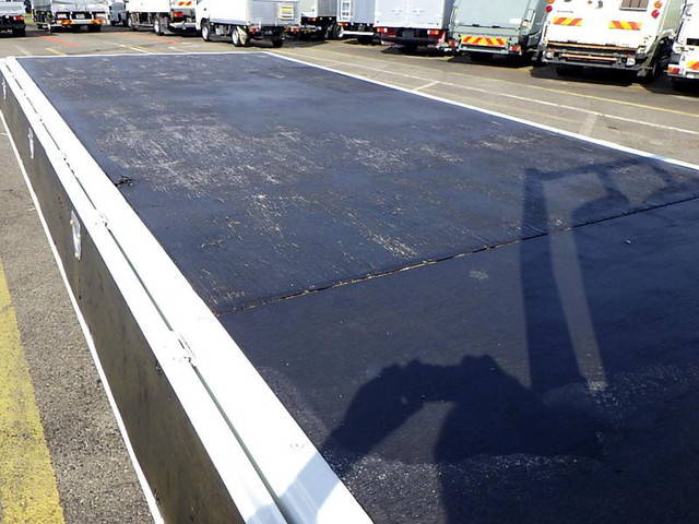 いすゞエルフ平ボディ小型（2t・3t）[写真08]