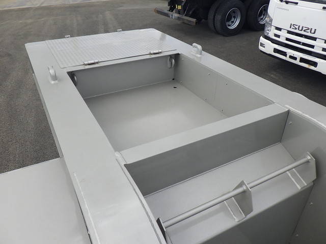 その他のメーカーその他の車種重機運搬トレーラー大型（10t）[写真19]