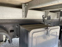 日野デュトロアルミバン小型（2t・3t）[写真24]