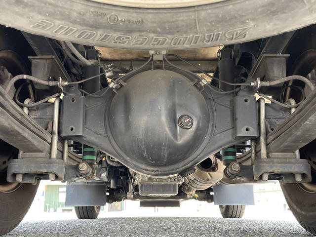 日野デュトロアルミバン小型（2t・3t）[写真24]