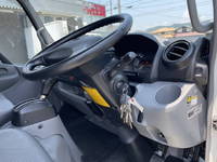 日野デュトロアルミバン小型（2t・3t）[写真36]