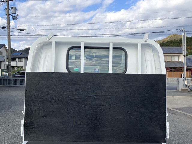 いすゞエルフ平ボディ小型（2t・3t）[写真15]