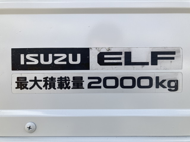 いすゞエルフ平ボディ小型（2t・3t）[写真16]